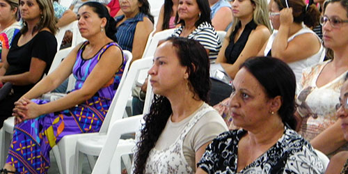  Dados do IBGE destroem tese da idade mínima para mulheres na reforma